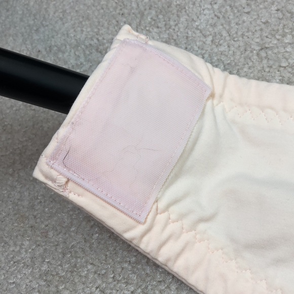 Women’s Simple Wishes Breastpumping Bra - Picture 5 of 6